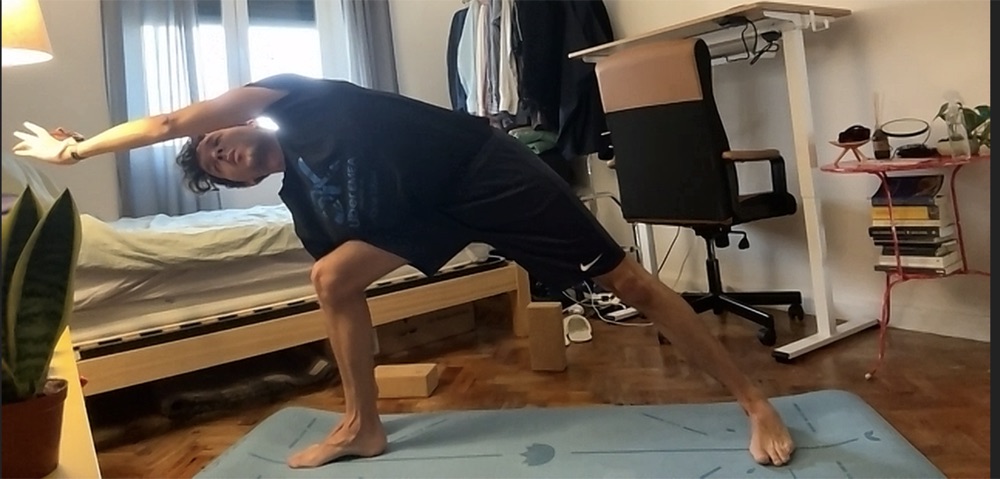 Pose alignment, before cue